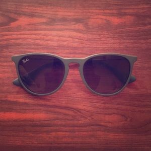 Blue Erika ray-bans. Ray Ban sunglasses